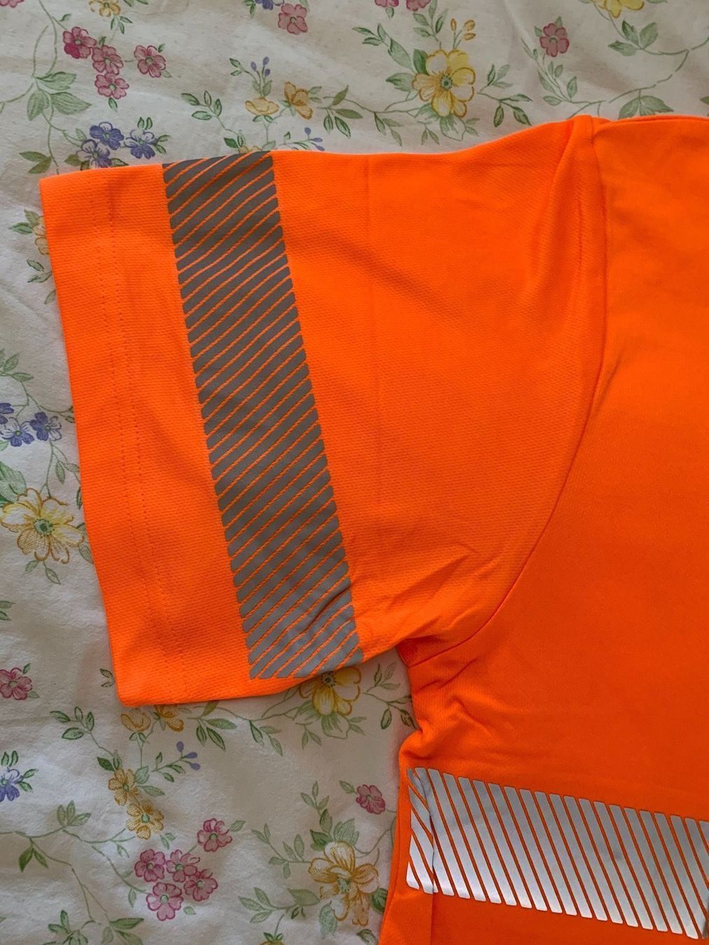 T-shirt: Sicherheits T-Shirt – Nuovo (secondo la descrizione) da Zürich venduto da ThaliaL 2