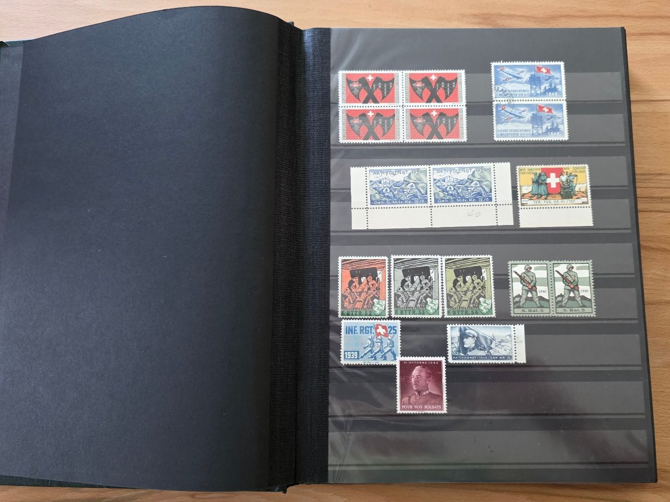 Alle Briefmarken: Briefmarkensammlung Schweiz in 3 Alben – Gebraucht aus Wettswil von Schnuebe 1