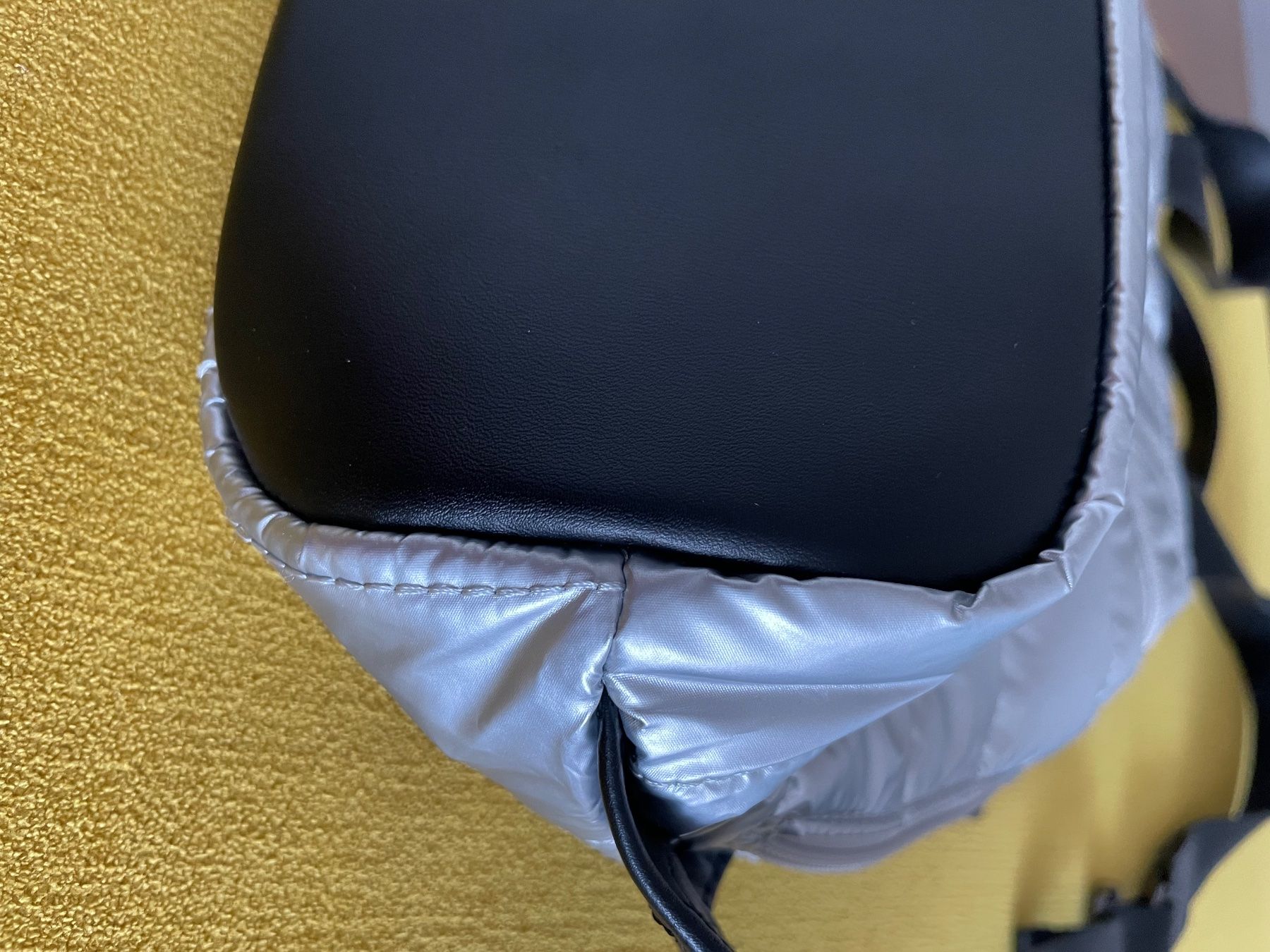 Zaini: Damen - Rucksack Silber – Nuovo e nell'imballaggio originale da Feusisberg venduto da Mila1122 2