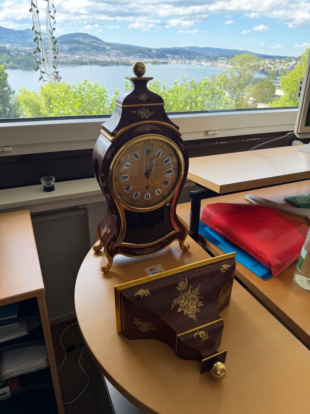 Zenith Orologi da terra & Orologi da parete: Original Zenith Neuenburger Pendule mit Konsole – Usato da Luzern venduto da jd111111