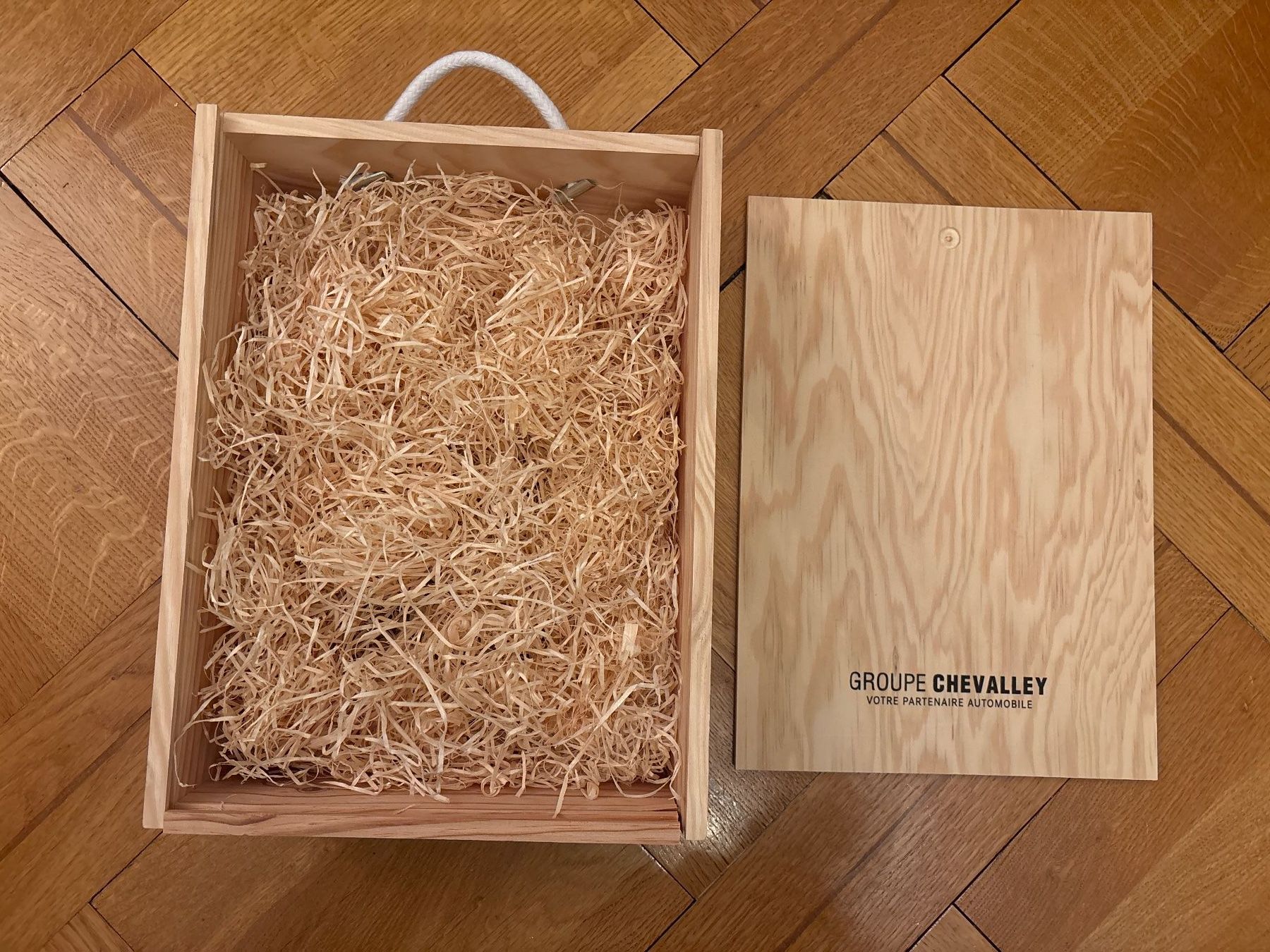 Altro: Wein Holzkiste leer – Nuovo (secondo la descrizione) da Genève venduto da Livsonman 1