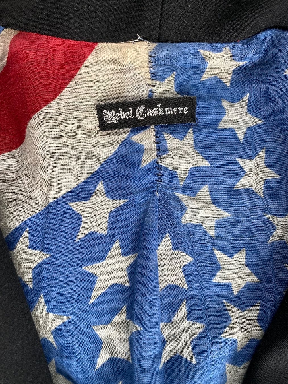 Jacken: Blazer von Rebel Cashmere – Gebraucht aus Chur von simhofstr 2