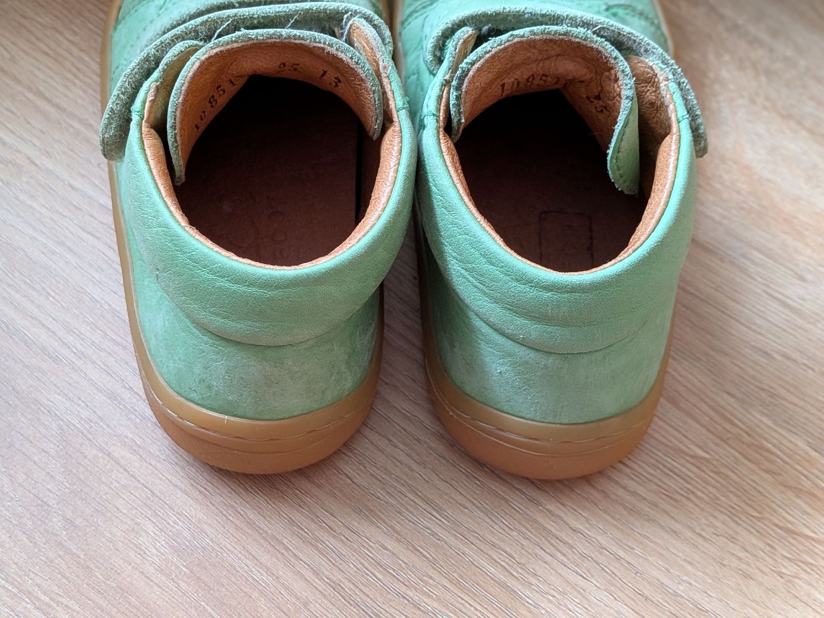 Froddo Scarpe per ragazzi: Froddo Barfussschuhe aus Leder, Grösse 25 – Usato da Zofingen venduto da Droni_A 2