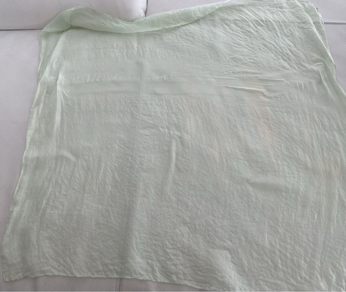 Foulards, Tücher & Schals: Seiden Foulard 🌸 – Gebraucht aus Opfikon von Luis144 8