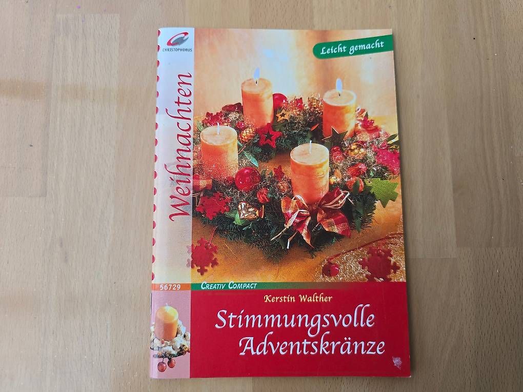 Libri: Stimmungsvolle Adventskränze – Usato da Knutwil venduto da Geschenksatelier