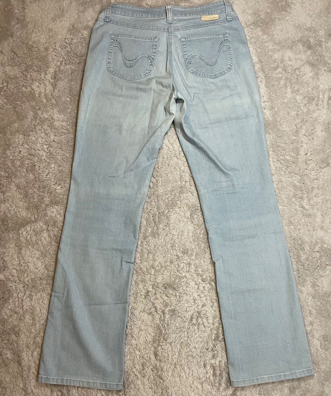 Jeans: MAC Damen Jeans Hellblau W33 Bootcut Strass Top Zustand – Usato da Bubikon venduto da SwissSecondLife 7