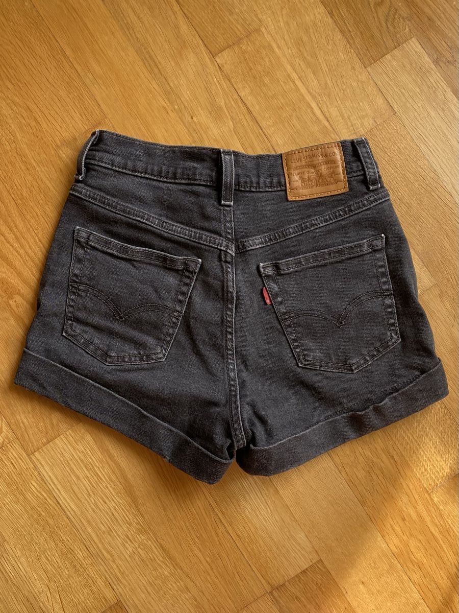 Levi's Jeans: Levi‘s Shorts Gr. 24 – Usato da Bern venduto da Liv_45nl 1