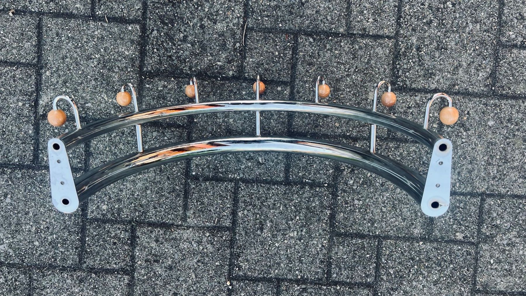 Guardaroba: Garderobe, Schirmständer, Spiegel chrom – Usato da Schübelbach venduto da Dolly990_2 1