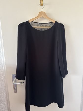 Robe Claudie Pierlot noire dentelle taille 40