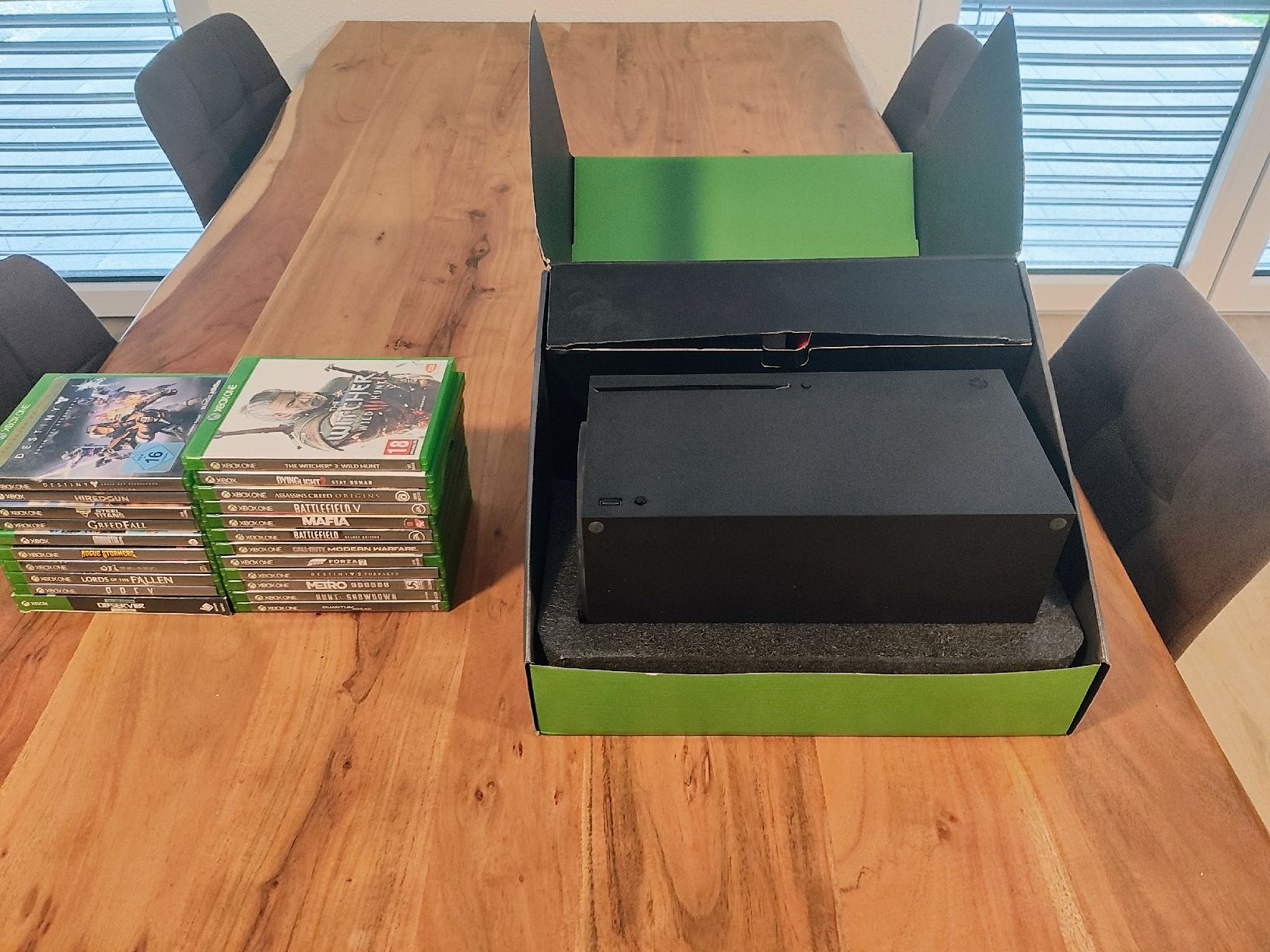Microsoft Console: Xbox Series X 2TB mit 22 Games – Usato da Walterswil BE venduto da mariofranjkic 4