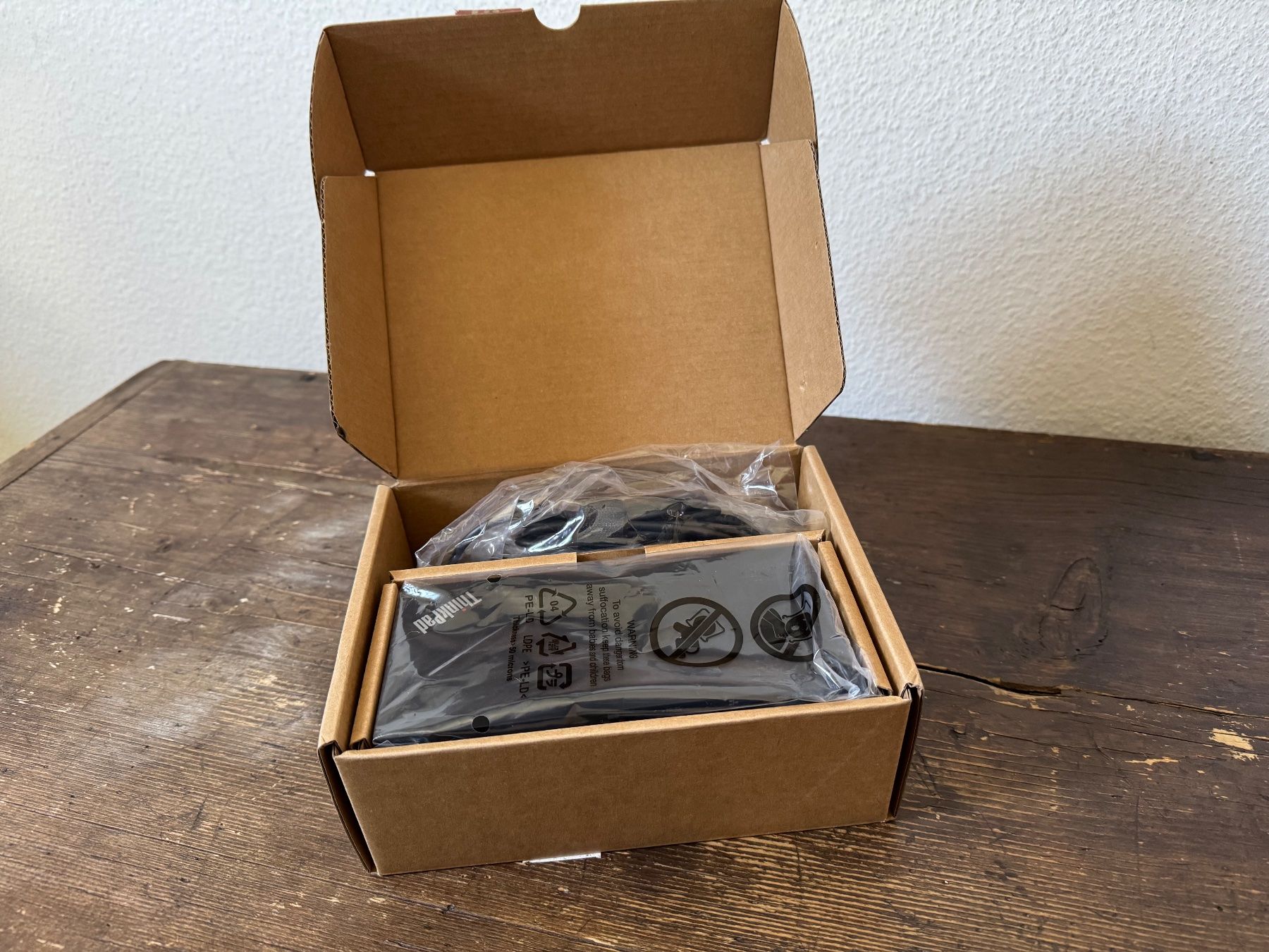 Lenovo Docking station: Dockingstation | Lenovo ThinkPad Universal USB-C Dock - OVP – Neuf (Voir description) à Köniz par meerundwind 5