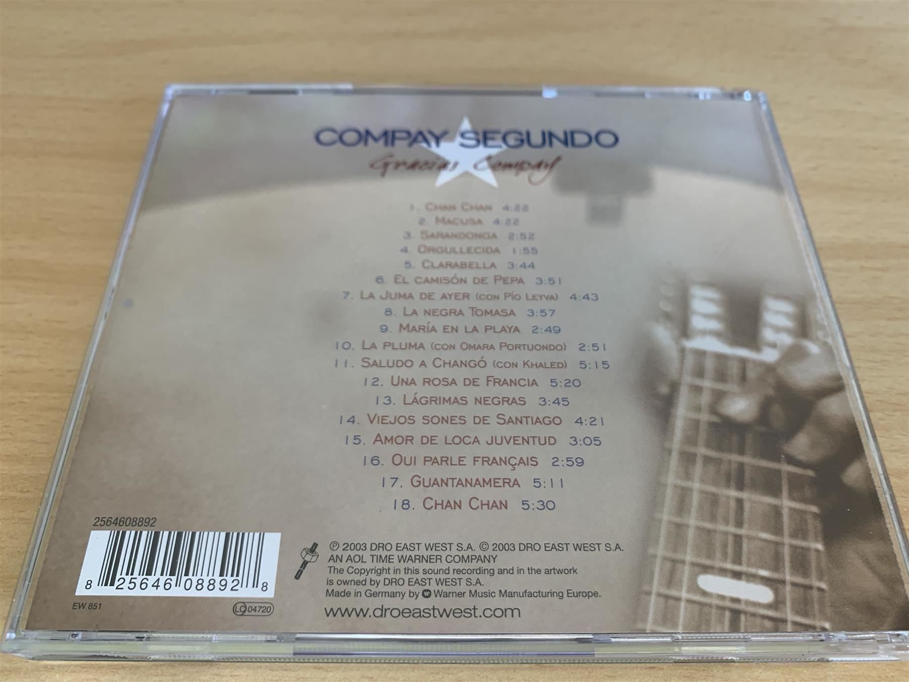 CD: Gracias Compay - The Definitive Collecti – Usato da Rikon im Tösstal venduto da Alpenmutz 1