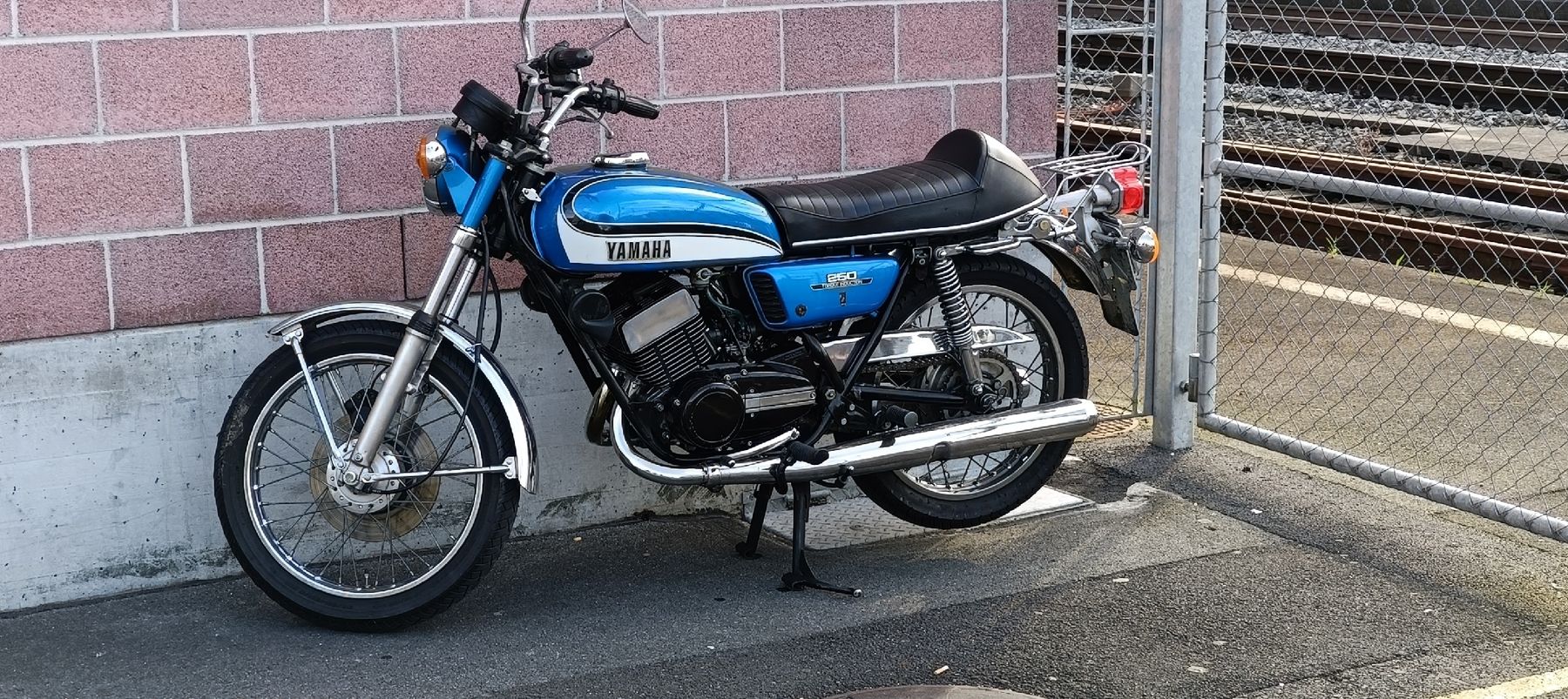 Yamaha Strada: Yamaha RD 250/350 Modell 352 – Usato da Flühli LU venduto da magicax