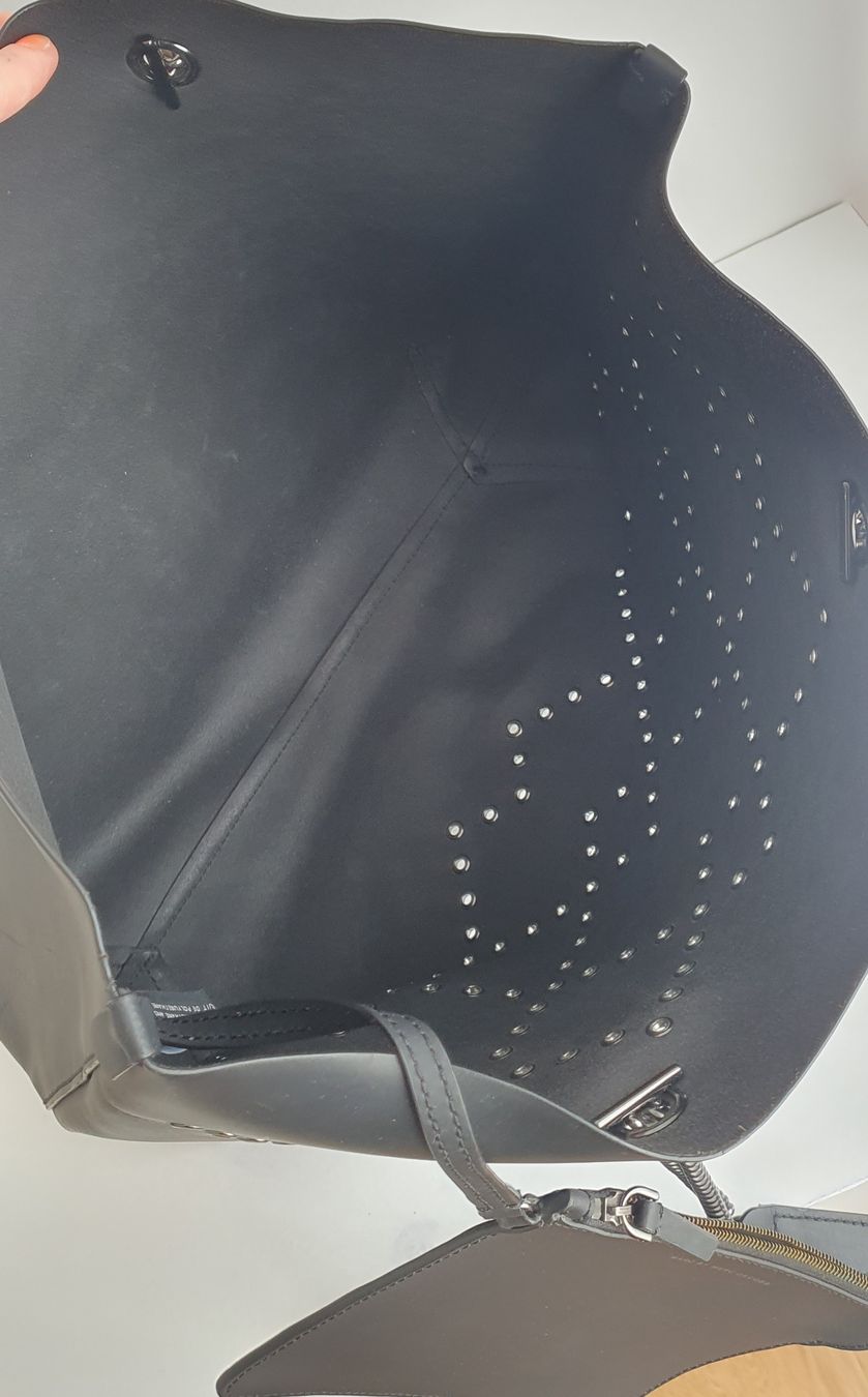Marc Jacobs Borse da donna: Marc Jacobs Henkel/Schulterrtasche Leder Schwarz – Usato da Niederteufen venduto da Mira_72 8