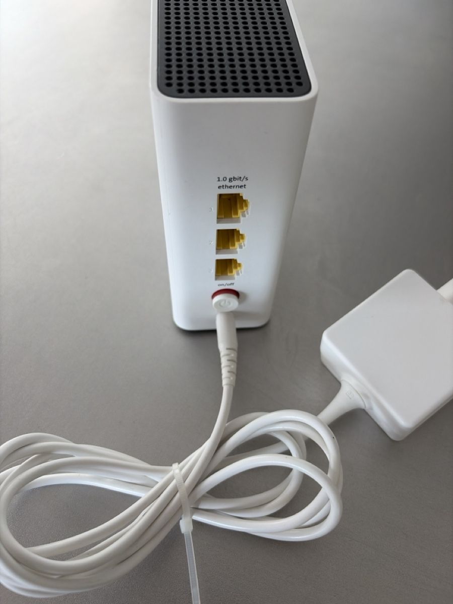 Swisscom Wlan: Swisscom WLAN-Box 2, Access Point mit Netzteil, gebraucht – Gebraucht aus Lätti von Oskary 1