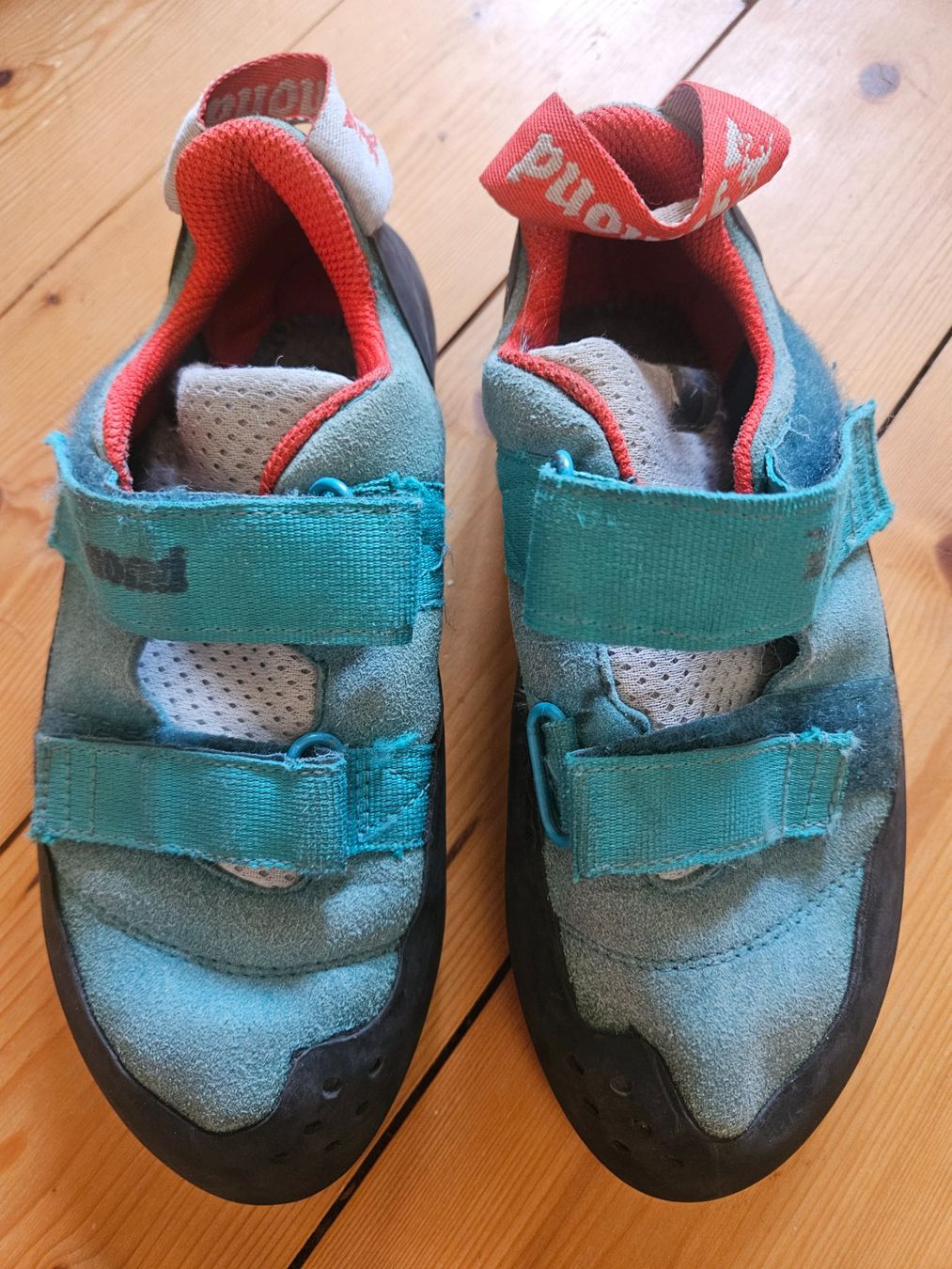 Decathlon Scarpe per ragazzi: Kinder Kletterfinken 36 simond – Usato da Rifferswil venduto da fle_5nqr