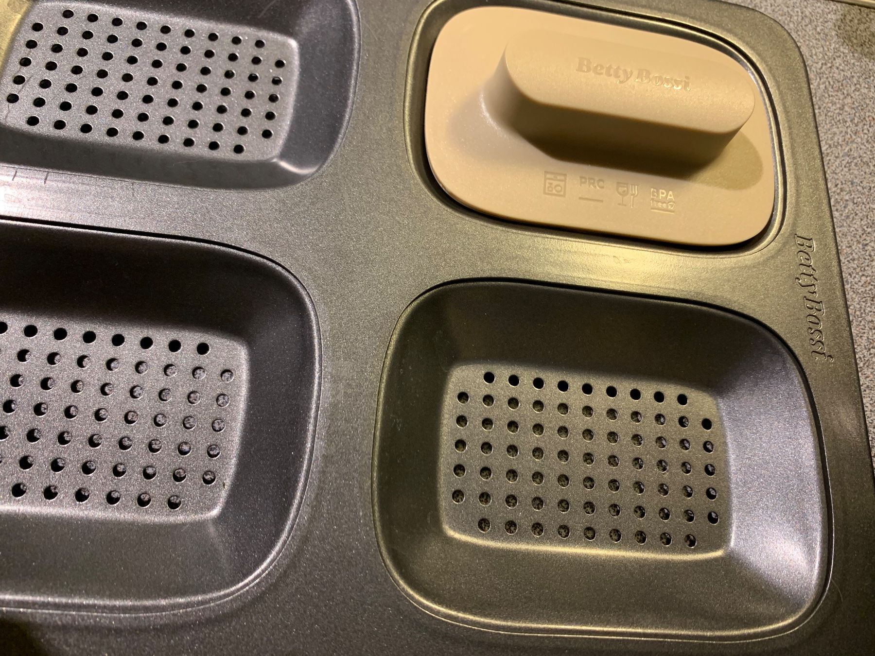 Backformen: Betty Bossi Pastry Pocket Maker – Neu (gemäss Beschreibung) aus Prilly von Sissi_1009 8