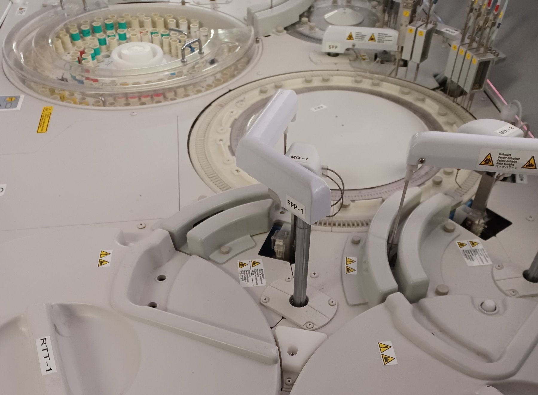 Matériel de laboratoire: Siemens Advia 1800 – D'occasion à Niederdorf par LeptonAG_Labor 7