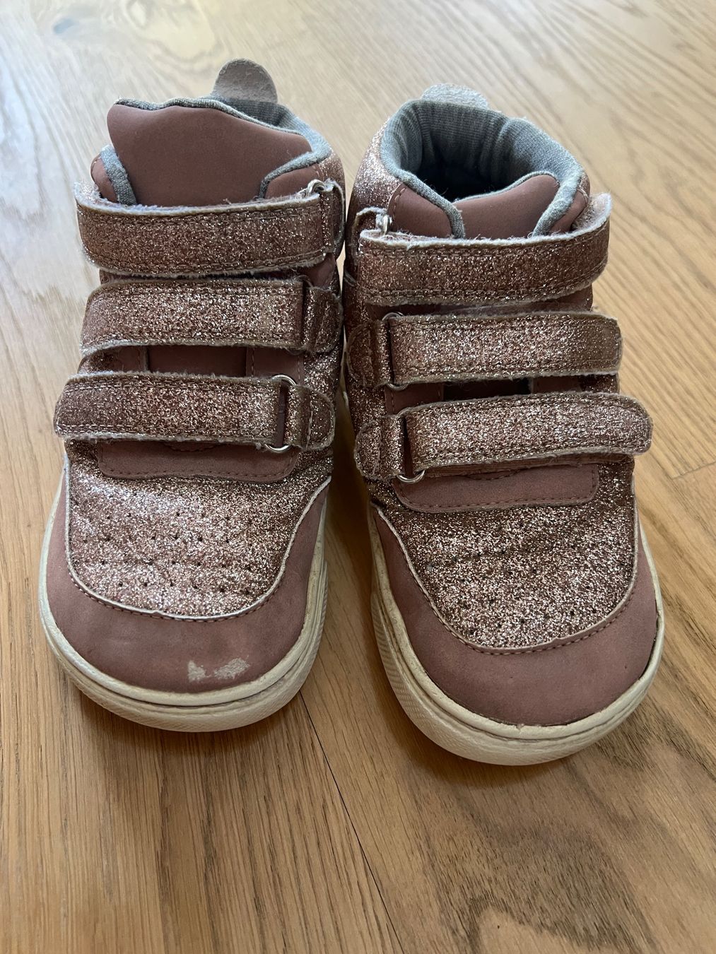 Scarpe per ragazze: Aankl Herbst-/Winterschuhe – Usato da Basel venduto da mylino01 1