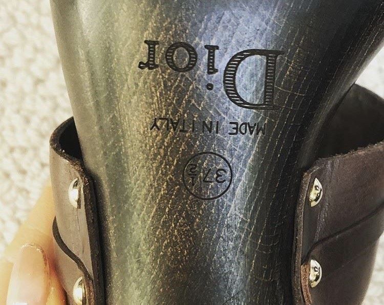 Dior Scarpe da donna: Dior brown sandals – Usato da Dallenwil venduto da ZD2019 5