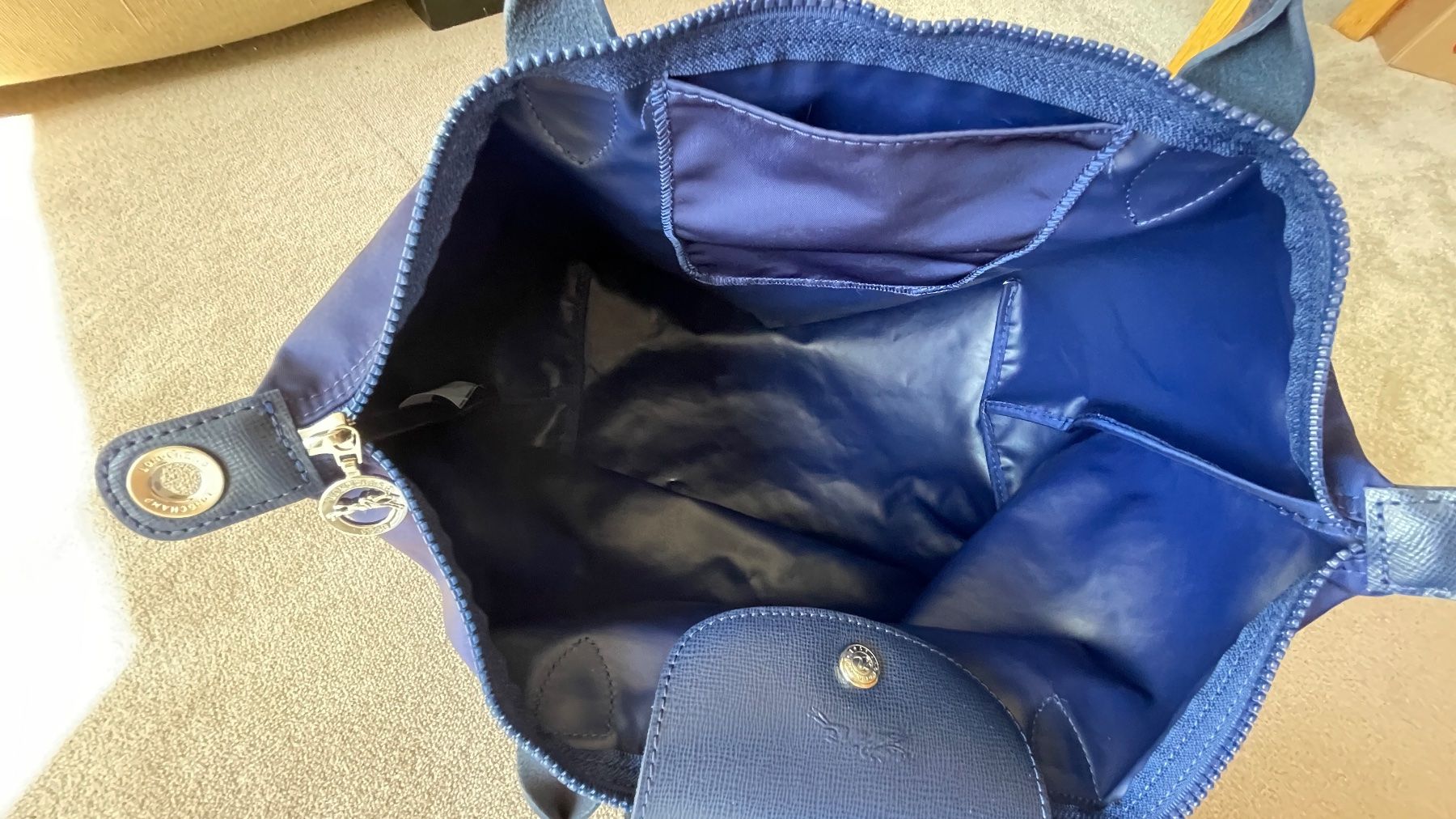 Longchamp Borse da donna: Sac Longchamp bleu marine, modèle Le Pliage – Usato da Jussy venduto da Retrove 5
