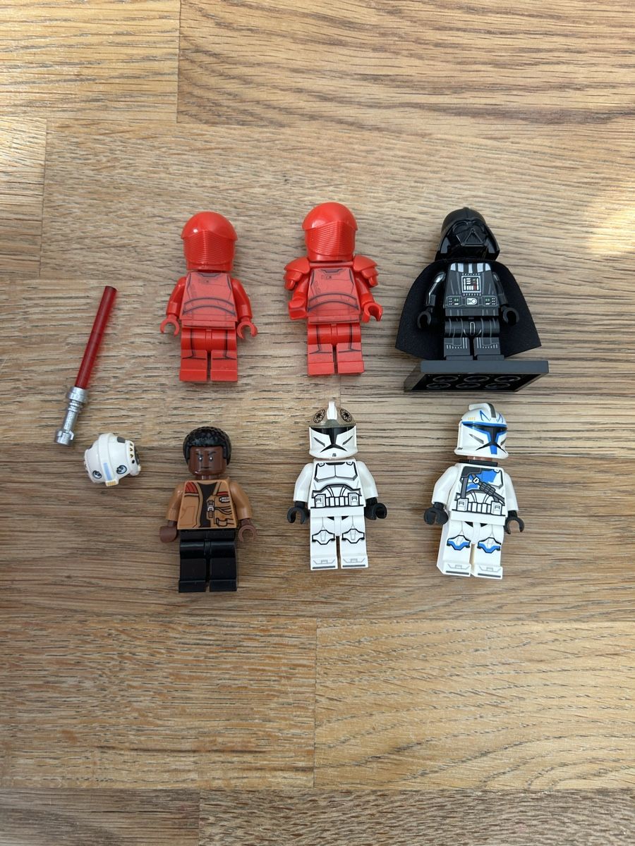 Lego Figurines: Lego - Star Wars Minifiguren  – D'occasion à Stettlen par MimiMaus_