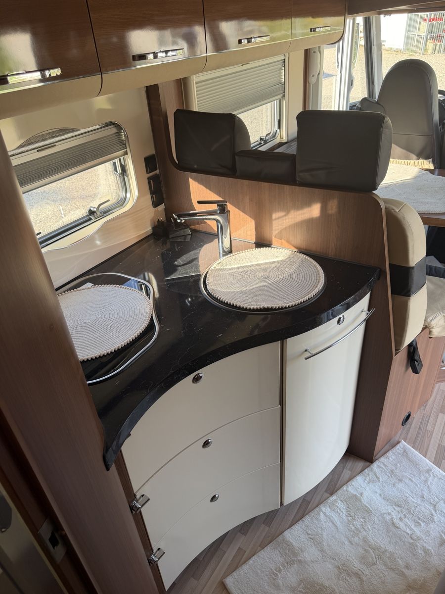 LMC Camping Fahrzeuge: LMC 1 730 G Explorer COMFORTLINE – Gebraucht aus Riehen von jbi_cms2 7
