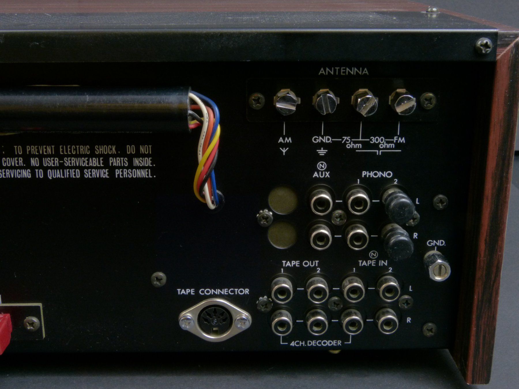 Luxman Receiver: Luxman R-820 Solid State Stereo Receiver/Amplifier. Legende! – Gebraucht aus Rheineck von mur.man 9