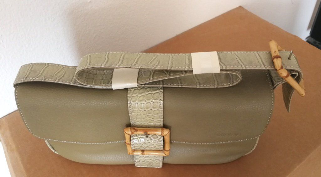Saccobono Borse da donna: Leder-Handtasche neu – Usato da Goldau venduto da Ejidomar 4