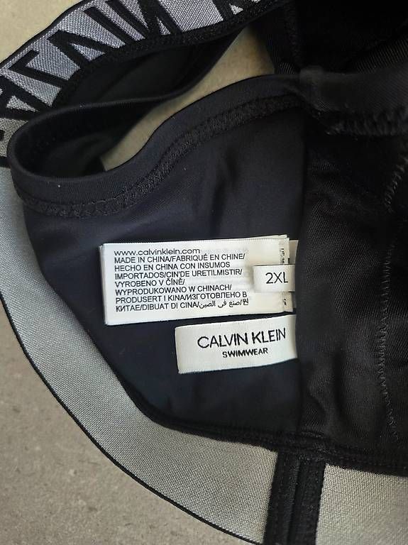 Calvin Klein Costumi da bagno & Bikini: Calvin Klein Bikinioberteil XXL – Nuovo (secondo la descrizione) da Wängi venduto da Bibo4. 3