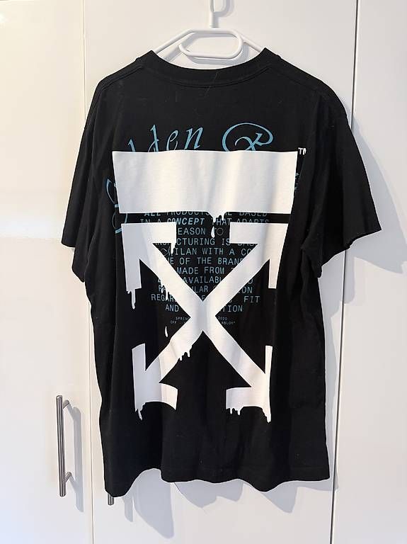 T-shirt: Off-White T-Shirt – Usato da Langenthal venduto da AliceAmmann 1