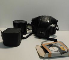 Fotoausrüstung Konica Autoreflex TC mit 2 Objektiven