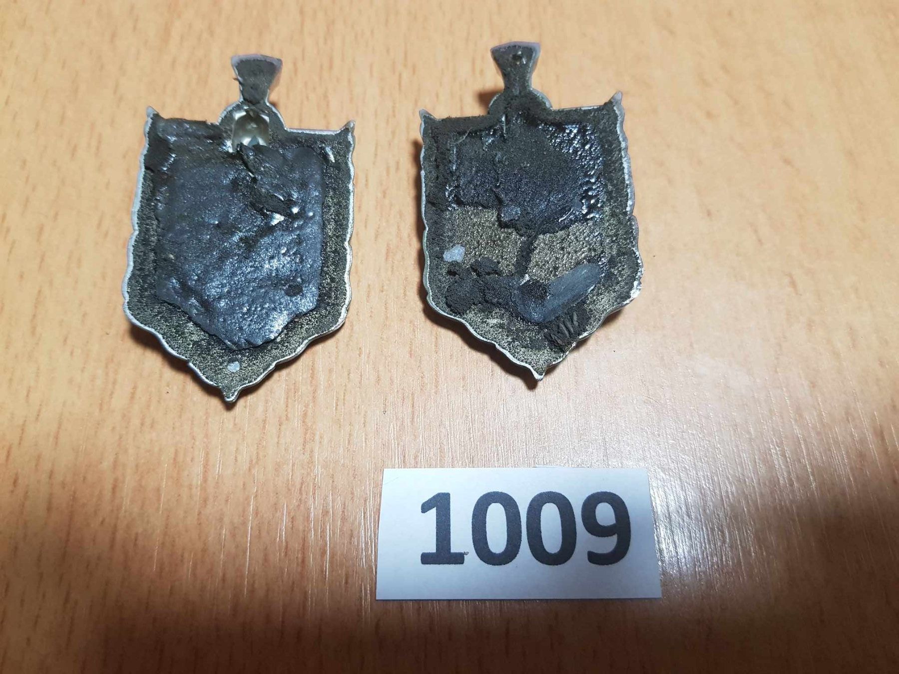 Tutti pezzi di ricambio auto: Klebe Emblem Auto – Usato da Niedergösgen venduto da usc_l8gm 1
