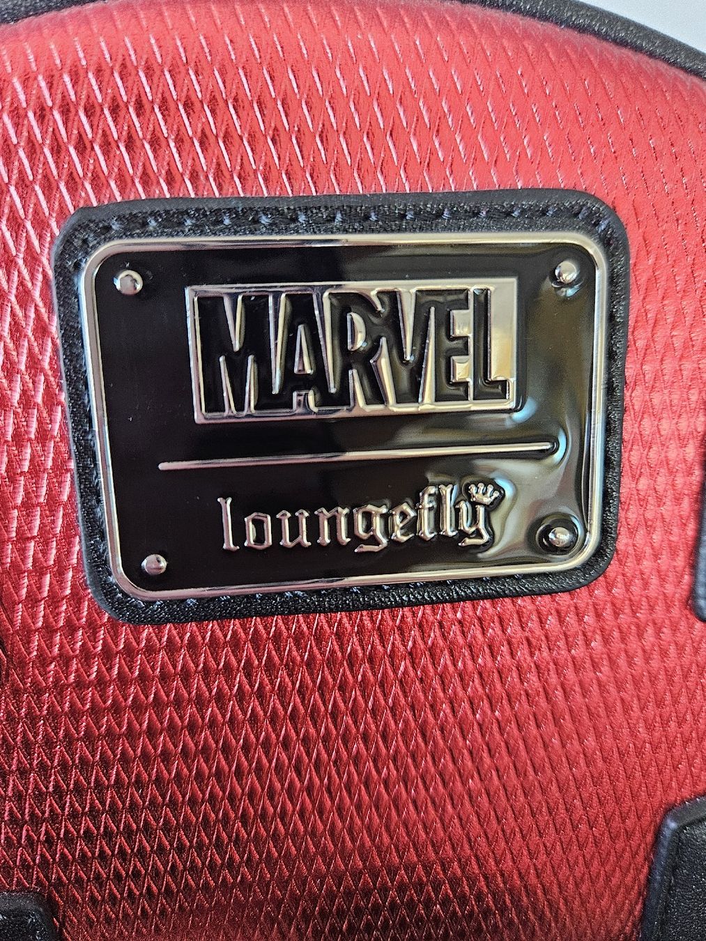 Loungefly Zaini: Loungefly Deadpool Marvel – neuf avec étiquette – Nuovo e nell'imballaggio originale da Morges venduto da Mlle_Croft_91 8