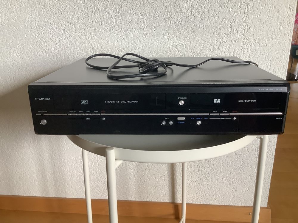 Funai WD6DM100 VHS DVD Kombi Recorder Kaufen auf Ricardo
