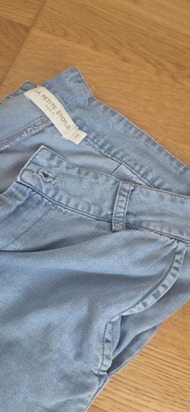 Jeans: Hose La Petite Etoile Paris Grösse 2 hellblau – Usato da Rapperswil SG venduto da lemiii 2