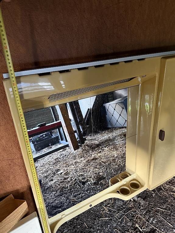 Veicoli da campeggio: Set Conversione camper van – Usato da Camorino venduto da CamperCommunity 2