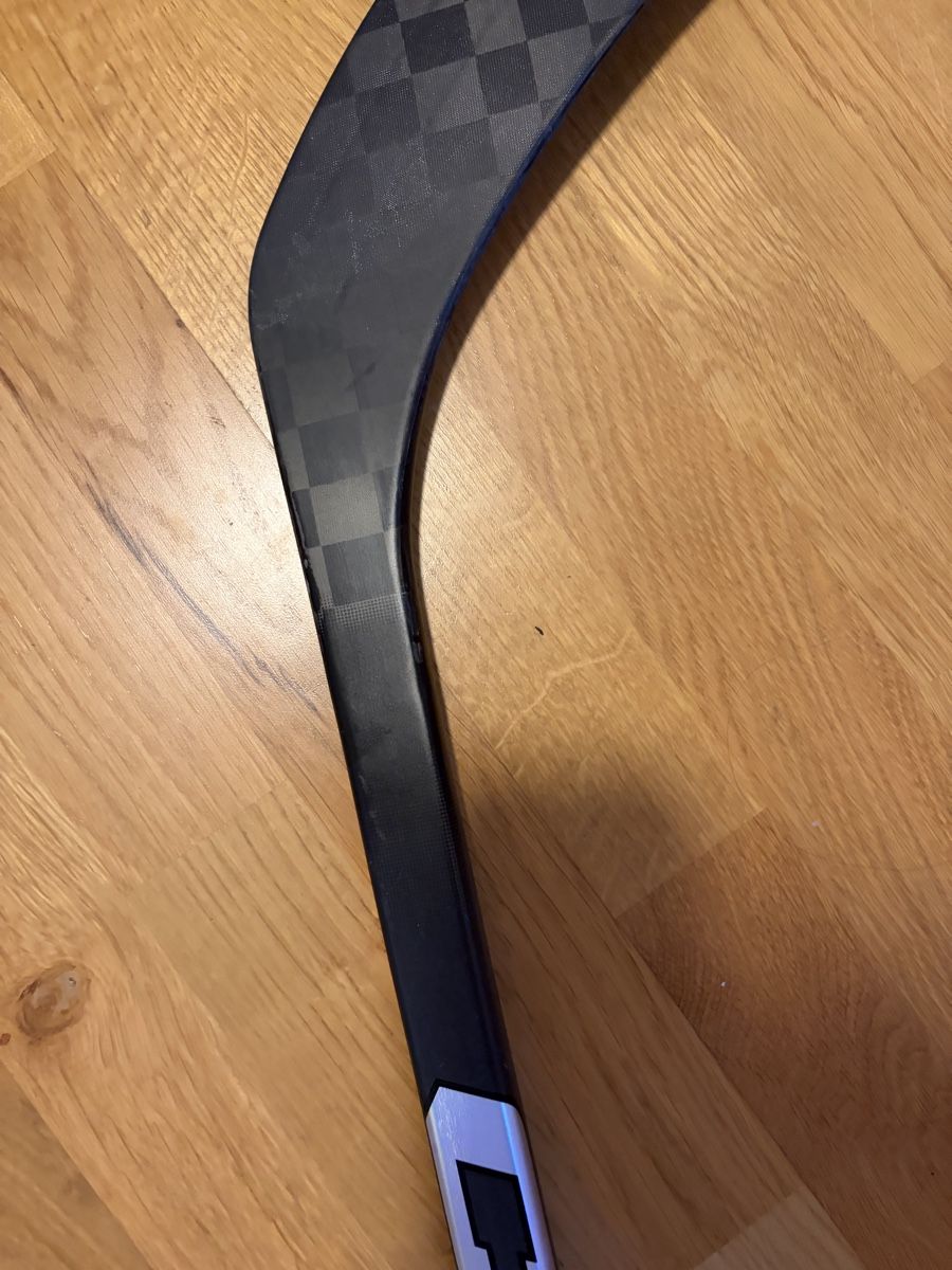 Ccm Bastoni & Pale: CCM Ribcor Trigger Unleashed Eishockeystock P29 75 Flex L – Nuovo (secondo la descrizione) da Aarberg venduto da qr-cards23 8
