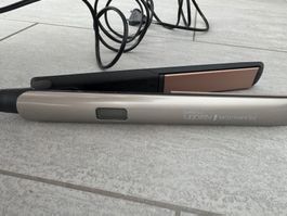 Remington Keratin Protect Glätteisen + Stoffcase