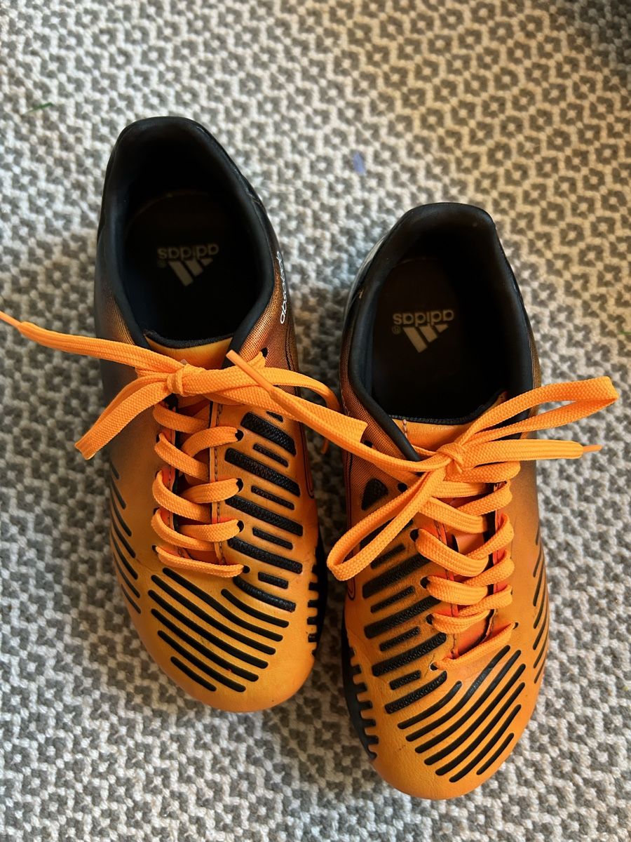 Adidas Scarpe per ragazzi: Adiddas Fussball Schuhe grosse 31 – Usato da Romanshorn venduto da Matet07 3