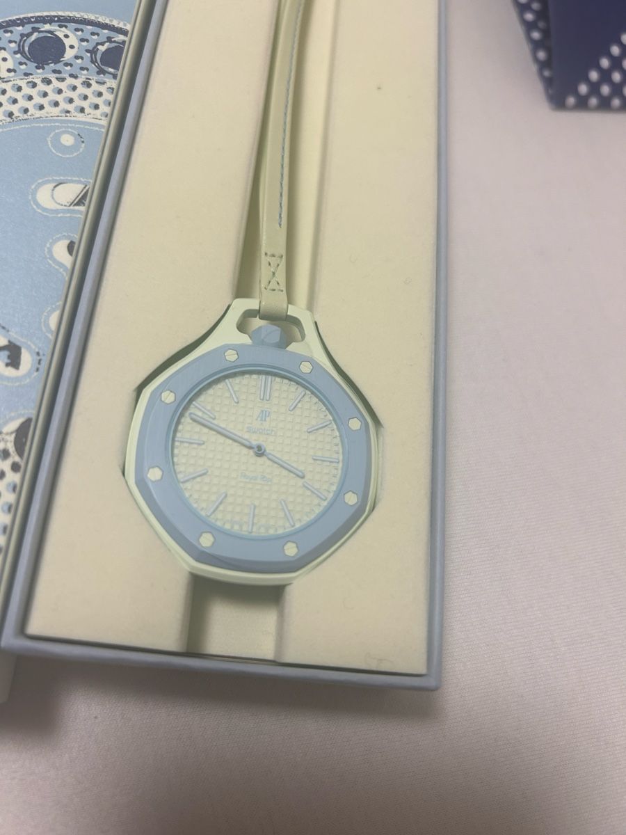 Swatch Orologi: Swatch x AP Royal pop | Blaue Acht – Nuovo e nell'imballaggio originale da Zürich venduto da Millerofficials 2