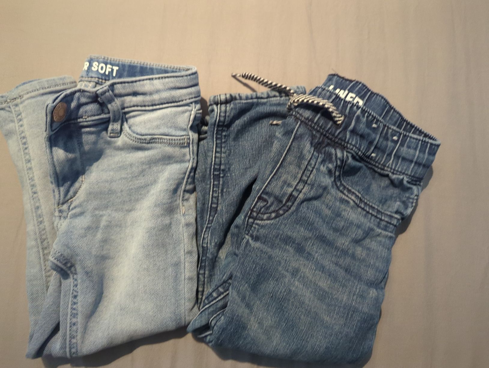 Pantaloni: H&M Mädchen Jeans Hose Gr. 98 – Nuovo (secondo la descrizione) da Eglisau venduto da raf_hn2x 1