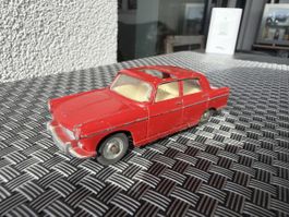 Peugeot 404 - Dinky Toys - aus 60er Jahren
