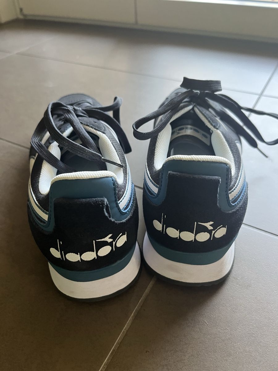Diadora Herrenschuhe: Diadora NEU Sneaker Turnschuhe 42.5 – Neu und originalverpackt aus Zürich von Gabi_78 1