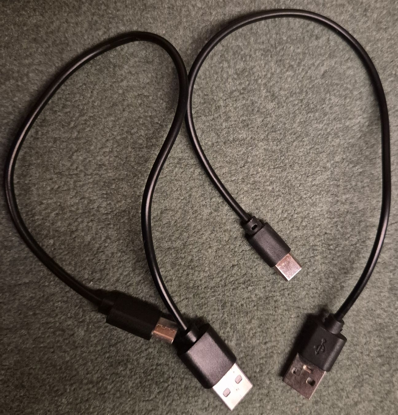 Cavi: USB Kabel Set mit USB C. – Usato da Halten venduto da GiMu.84 2