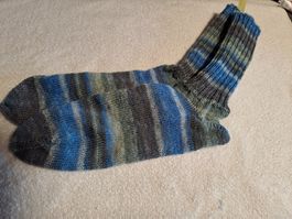 handgestrickte Socken in Grösse 42 /43
