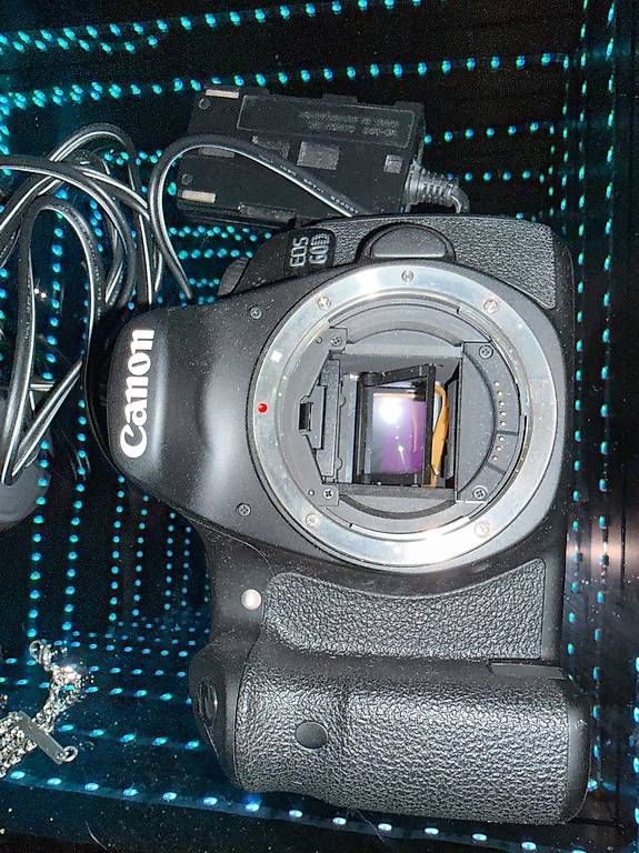 Fotocamera: Canon spiegelreflex ink. Linse – Usato da Embrach venduto da Glumanda1992