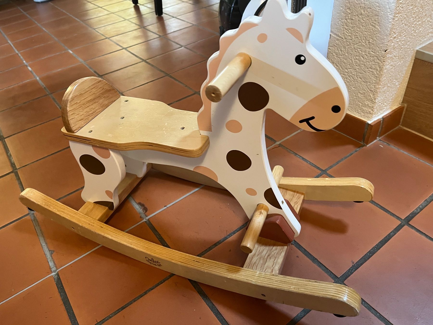 Spielzeuge: Schaukelrössli aus Holz – Gebraucht aus Unterentfelden von plastmass