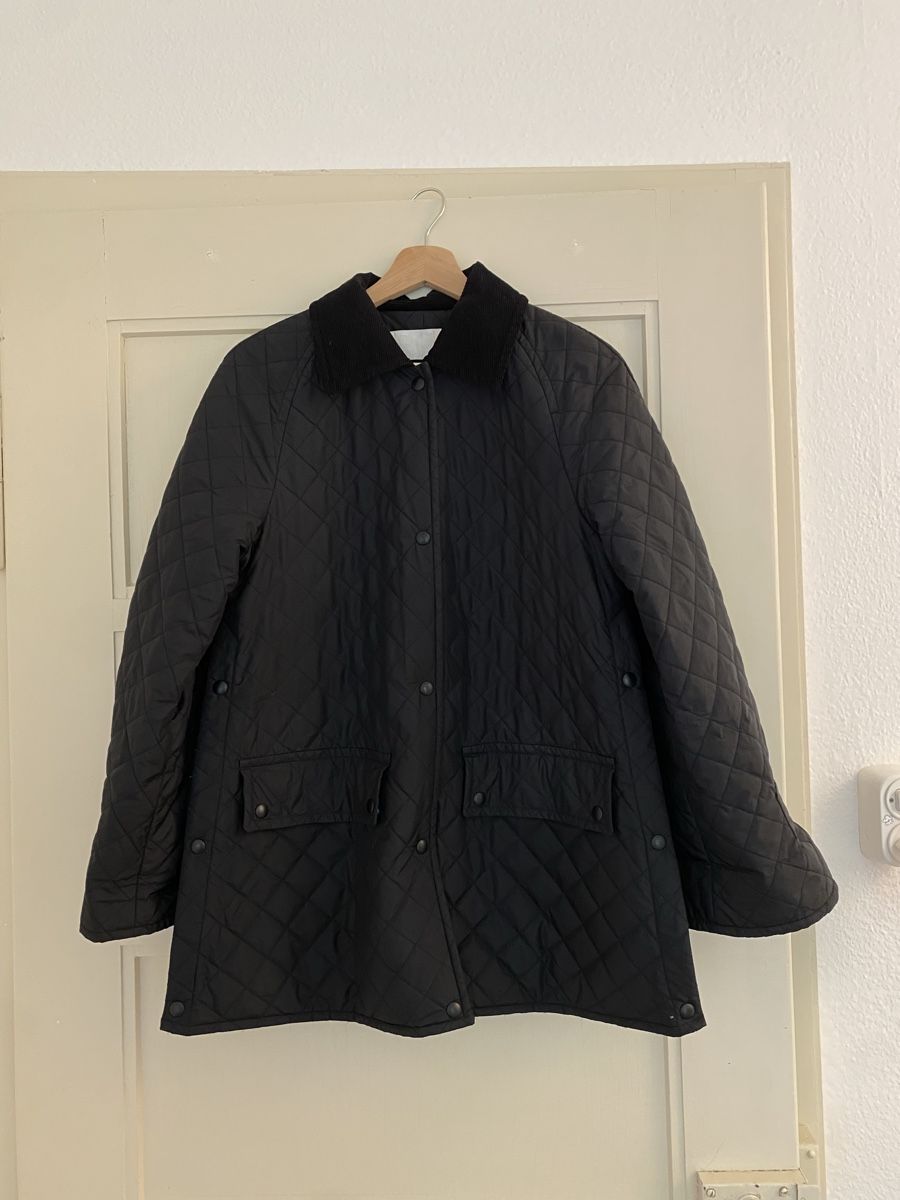 Arket Jacken: Oversized Arket Steppjacke XS – Gebraucht aus Zürich von vsro