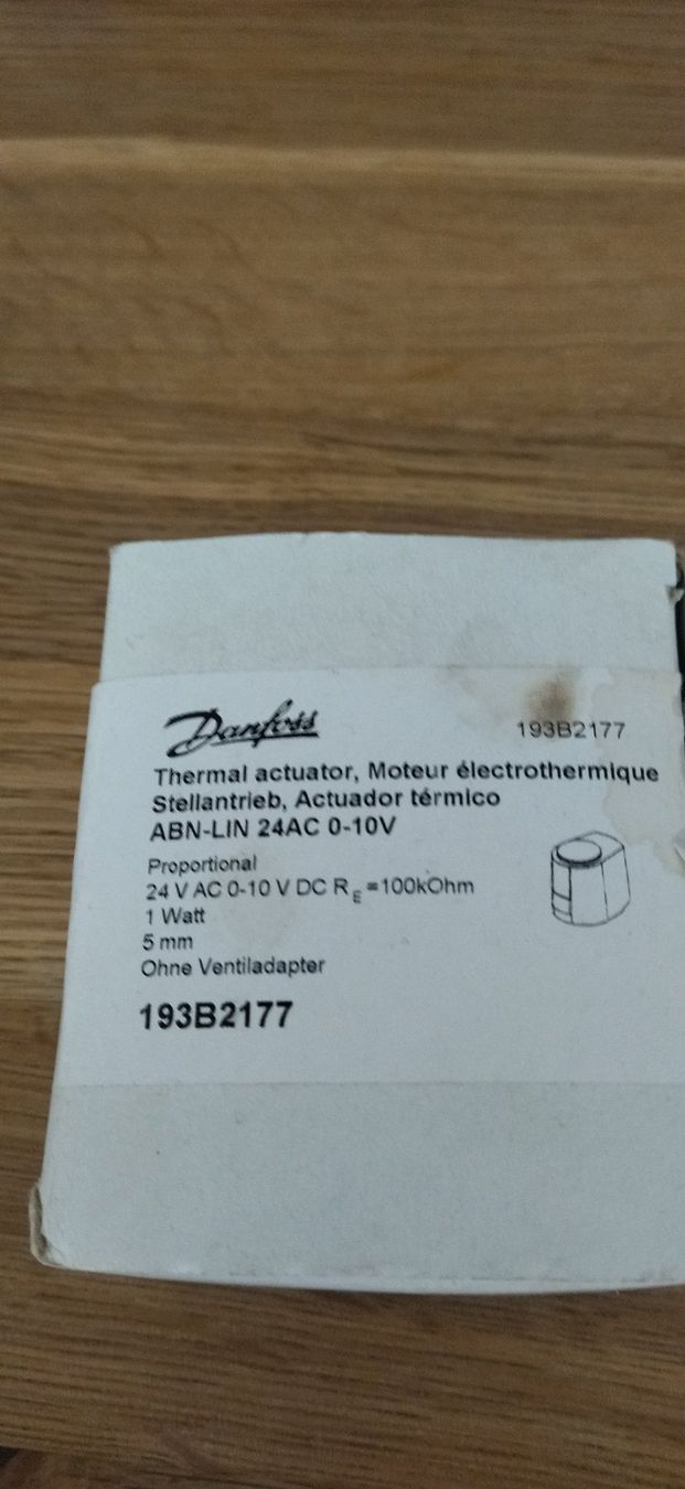 Radiatori: Stellantrieb Danfoss 24V – Nuovo e nell'imballaggio originale da Niederscherli venduto da ruefato 3